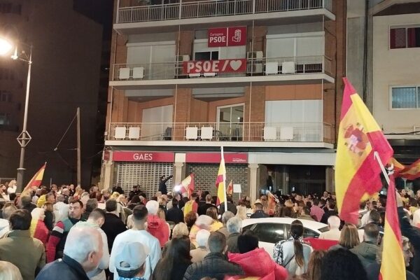 manifestacion contra la amnistia en cartagena 20231110 202948